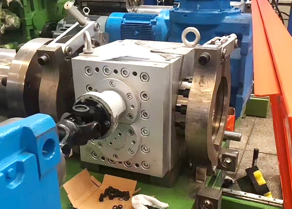 熔体泵安装的4个注意事项