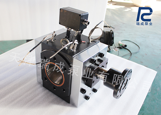 熔体泵在硅胶管挤出中的核心作用